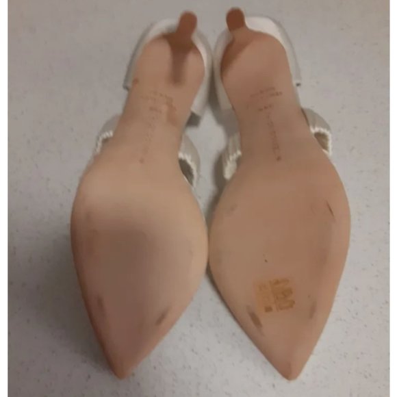 Chloe Gosselin White Satin and Lace Lily Pump - Picture 5 of 8